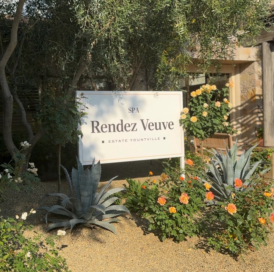 Rendez Veuve Spa Entrance